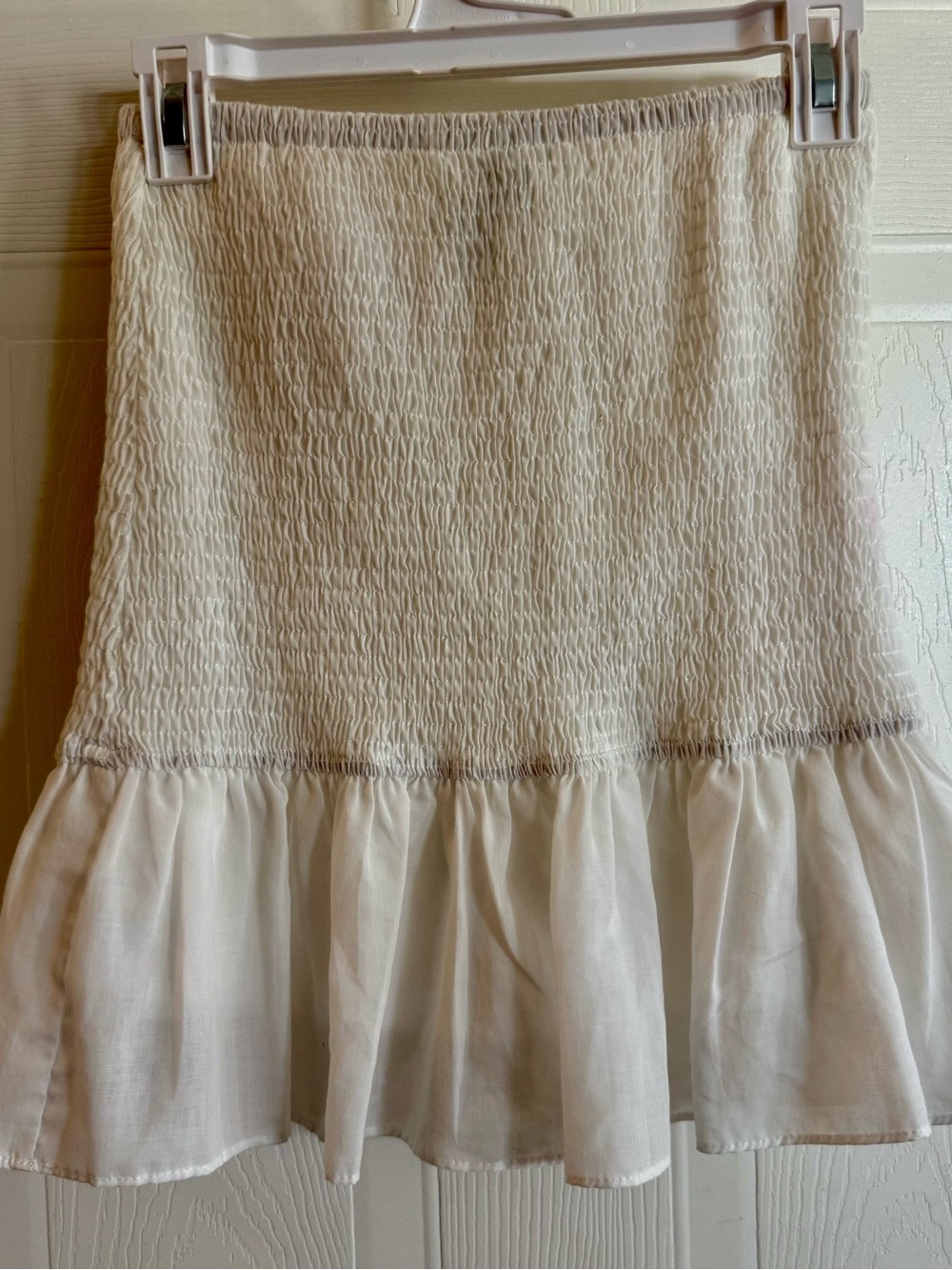 Milk & Honey White Smocked Strapless Tube Top Ruffle Hem Sz M